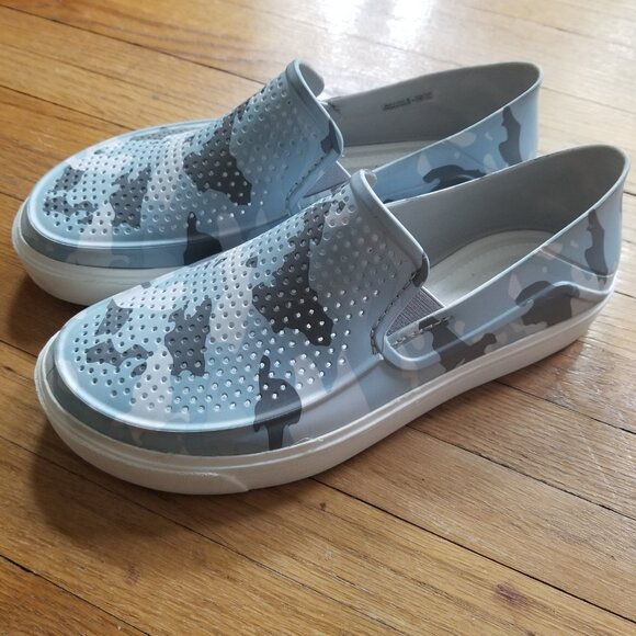 Crocs Cililane Slip on Women's Size 8 - Picture 5 of 7